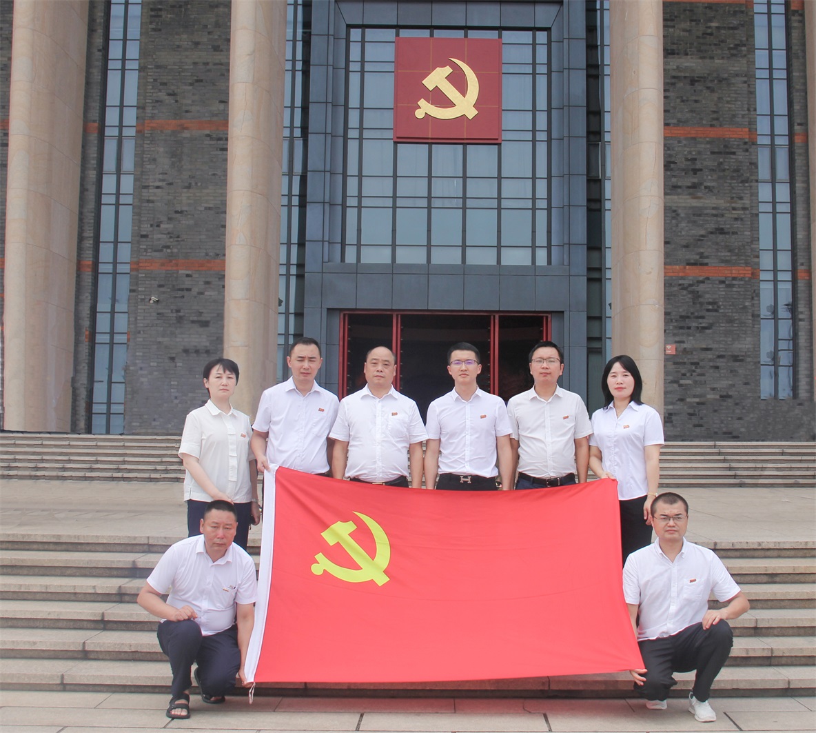 分公司黨小組合影