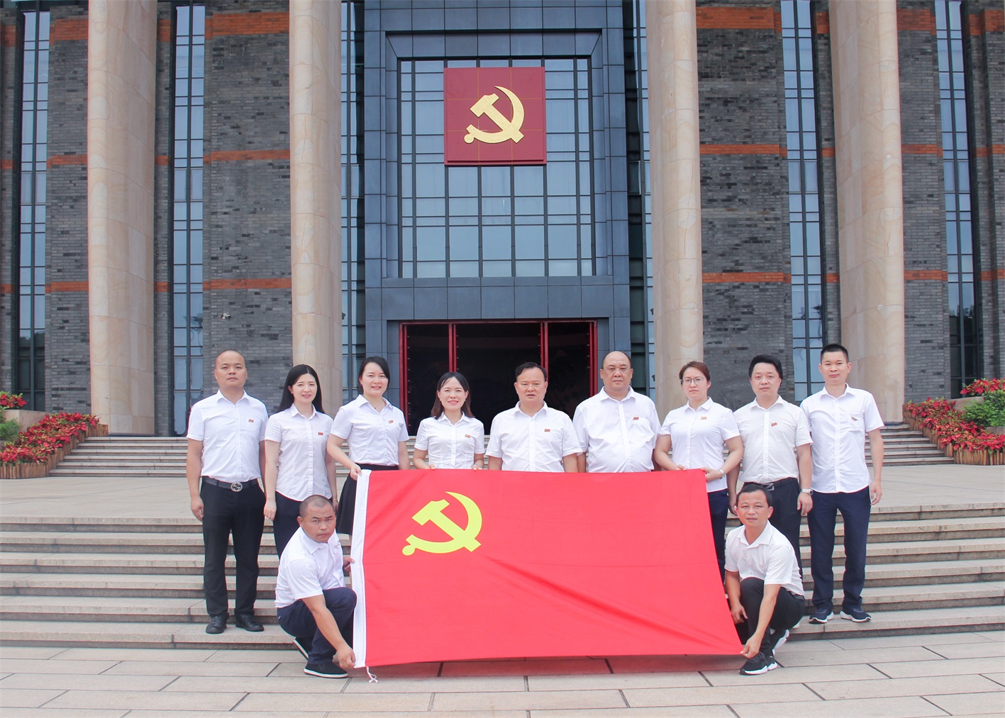 分公司黨小組合影