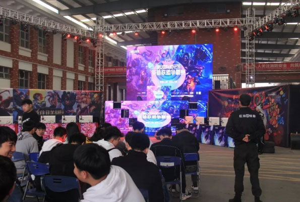 湖南望城縣雷鋒汽車運輸有限公司,長沙城市交通,校車運營,安保服務,新能源科技 湖南望城縣雷鋒汽車運輸有限公司,長沙城市交通,校車運營,安保服務,新能源科技