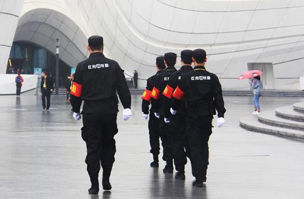 湖南望城縣雷鋒汽車運輸有限公司,長沙城市交通,校車運營,安保服務,新能源科技 湖南望城縣雷鋒汽車運輸有限公司,長沙城市交通,校車運營,安保服務,新能源科技