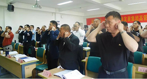 湖南望城縣雷鋒汽車運(yùn)輸有限公司,長沙城市交通,校車運(yùn)營,安保服務(wù),新能源科技 湖南望城縣雷鋒汽車運(yùn)輸有限公司,長沙城市交通,校車運(yùn)營,安保服務(wù),新能源科技