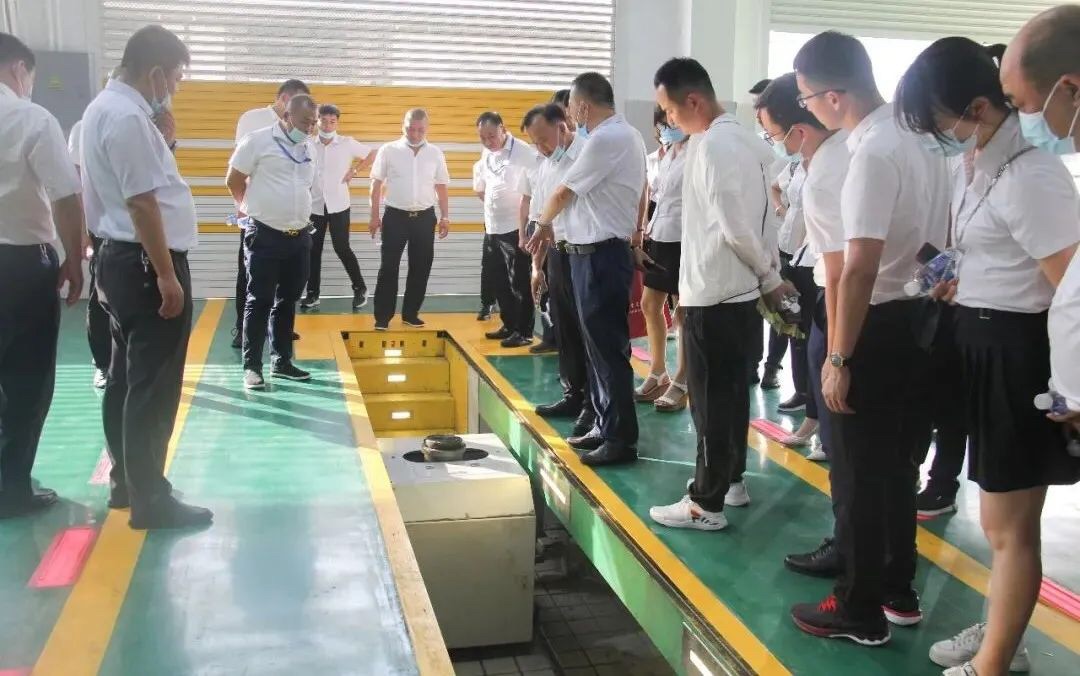 湖南駿達(dá)集團(tuán)有限公司,長沙城市交通,校車運營,安保服務(wù),新能源科技