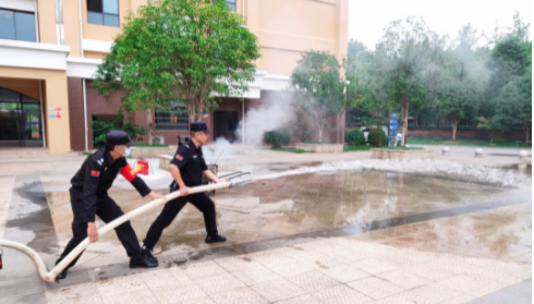 湖南駿達(dá)集團(tuán)有限公司,長(zhǎng)沙城市交通,校車運(yùn)營,安保服務(wù),新能源科技