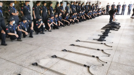 湖南駿達(dá)集團(tuán)有限公司,長(zhǎng)沙城市交通,校車運(yùn)營(yíng),安保服務(wù),新能源科技