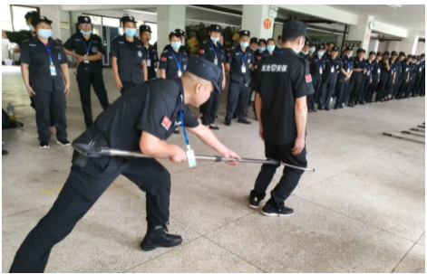 湖南駿達(dá)集團(tuán)有限公司,長(zhǎng)沙城市交通,校車運(yùn)營(yíng),安保服務(wù),新能源科技