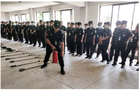 湖南駿達(dá)集團(tuán)有限公司,長(zhǎng)沙城市交通,校車運(yùn)營(yíng),安保服務(wù),新能源科技