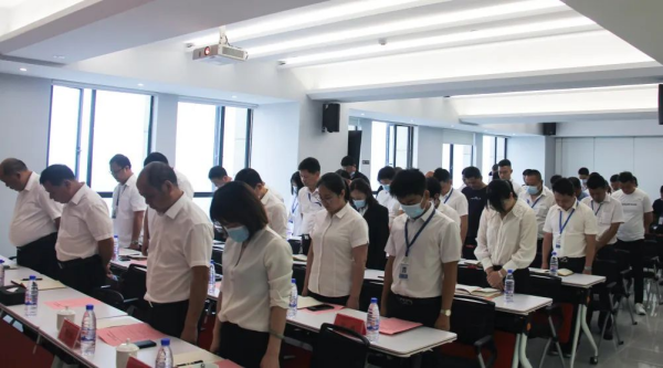 湖南駿達(dá)集團(tuán)有限公司,長沙城市交通,校車運(yùn)營,安保服務(wù),新能源科技