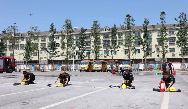 湖南駿達(dá)集團(tuán)有限公司,長(zhǎng)沙城市交通,校車(chē)運(yùn)營(yíng),安保服務(wù),新能源科技