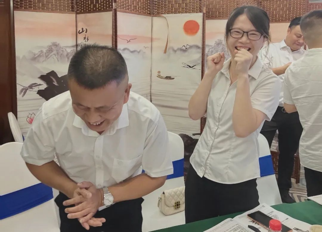 湖南駿達(dá)集團(tuán)有限公司,長(zhǎng)沙城市交通,校車運(yùn)營(yíng),安保服務(wù),新能源科技