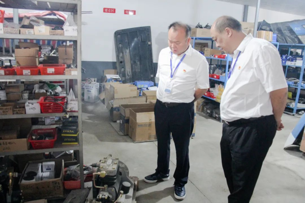 湖南駿達集團有限公司,長沙城市交通,校車運營,安保服務(wù),新能源科技