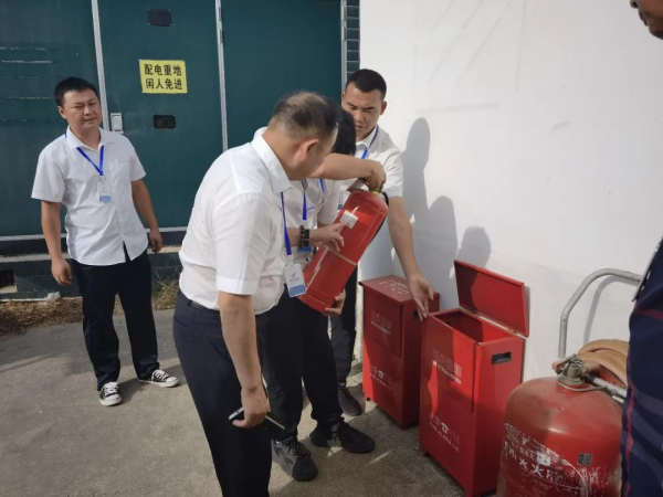 湖南駿達集團有限公司,長沙城市交通,校車運營,安保服務(wù),新能源科技