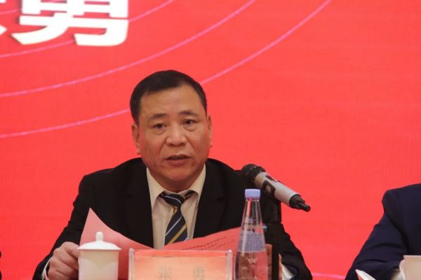 湖南駿達(dá)集團(tuán)有限公司,長(zhǎng)沙城市交通,校車運(yùn)營(yíng),安保服務(wù),新能源科技