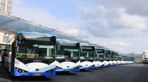 湖南駿達(dá)集團(tuán)有限公司,長沙城市交通,校車運營,安保服務(wù),新能源科技