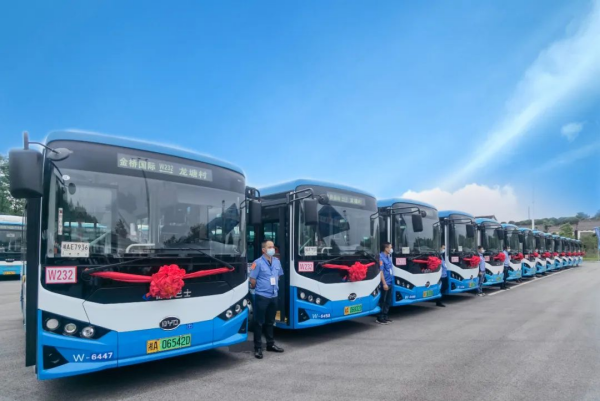 湖南駿達(dá)集團(tuán)有限公司,長沙城市交通,校車運營,安保服務(wù),新能源科技 湖南駿達(dá)集團(tuán)有限公司,長沙城市交通,校車運營,安保服務(wù),新能源科技