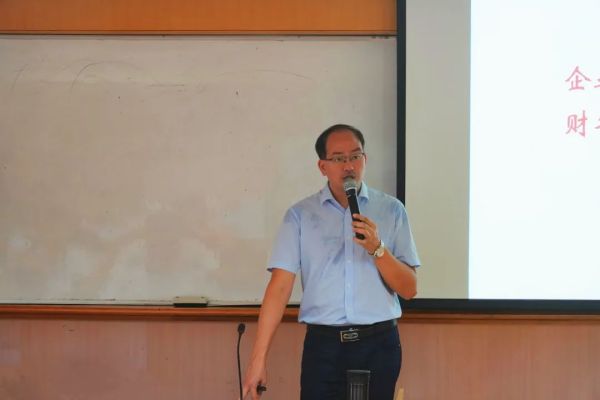 湖南駿達(dá)集團(tuán)有限公司,長沙城市交通,校車運(yùn)營,安保服務(wù),新能源科技