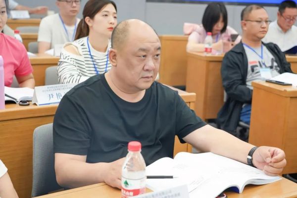 湖南駿達(dá)集團(tuán)有限公司,長沙城市交通,校車運(yùn)營,安保服務(wù),新能源科技