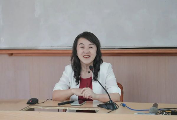 湖南駿達集團有限公司,長沙城市交通,校車運營,安保服務(wù),新能源科技