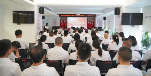 湖南駿達(dá)集團(tuán)有限公司,長沙城市交通,校車運(yùn)營,安保服務(wù),新能源科技