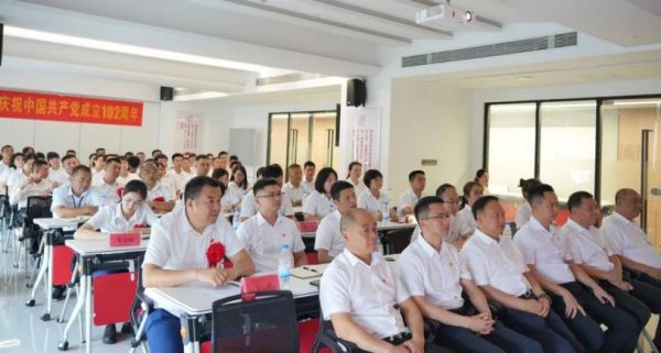 湖南駿達(dá)集團(tuán)有限公司,長沙城市交通,校車運(yùn)營,安保服務(wù),新能源科技