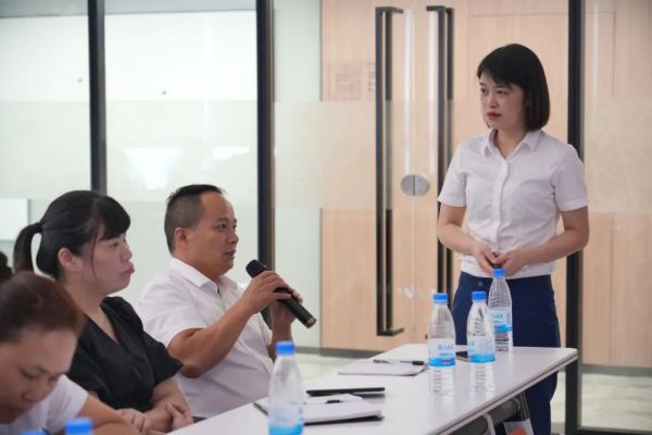 湖南駿達(dá)集團(tuán)有限公司,長(zhǎng)沙城市交通,校車(chē)運(yùn)營(yíng),安保服務(wù),新能源科技