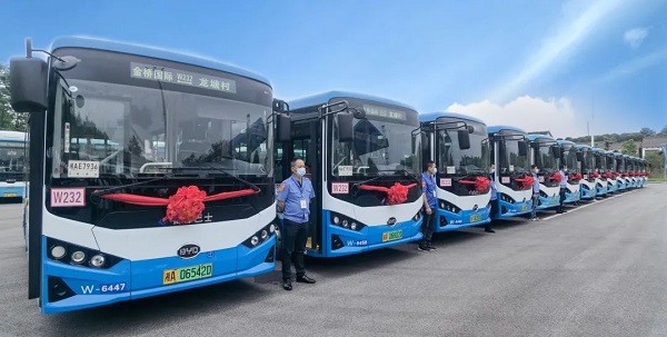 湖南駿達集團有限公司,長沙城市交通,校車運營,安保服務(wù),新能源科技