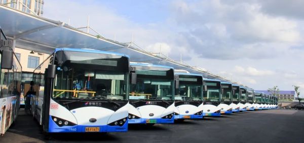 湖南駿達(dá)集團(tuán)有限公司,長(zhǎng)沙城市交通,校車運(yùn)營(yíng),安保服務(wù),新能源科技