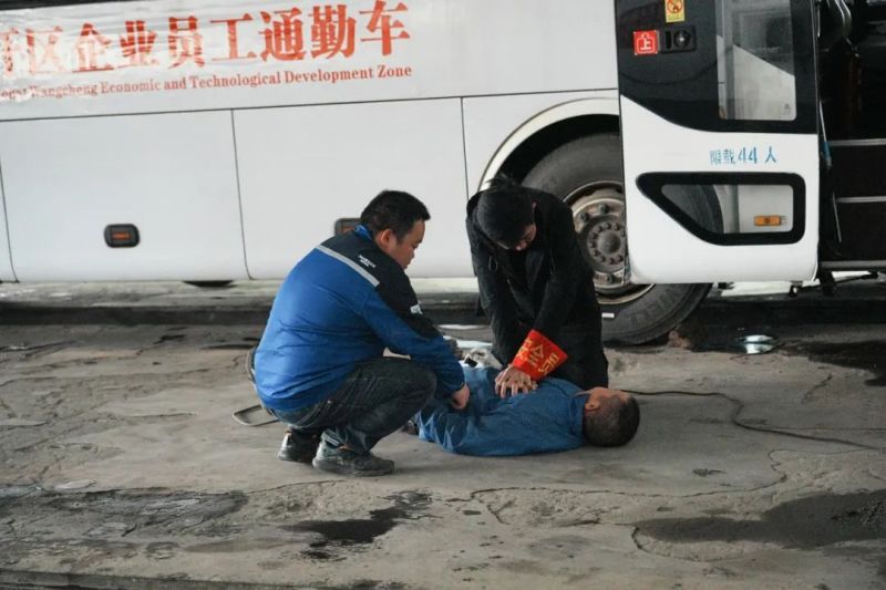 湖南駿達(dá)集團(tuán)有限公司,長(zhǎng)沙城市交通,校車運(yùn)營(yíng),安保服務(wù),新能源科技