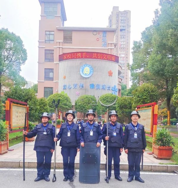 湖南駿達(dá)集團(tuán)有限公司,長沙城市交通,校車運(yùn)營,安保服務(wù),新能源科技