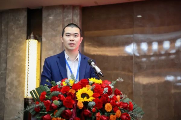 湖南駿達集團有限公司,長沙城市交通,校車運營,安保服務(wù),新能源科技