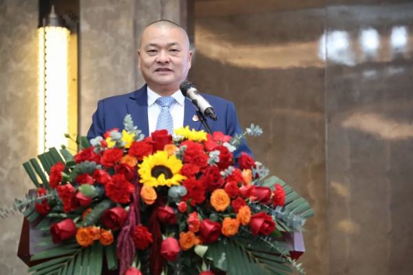 湖南駿達集團有限公司,長沙城市交通,校車運營,安保服務(wù),新能源科技