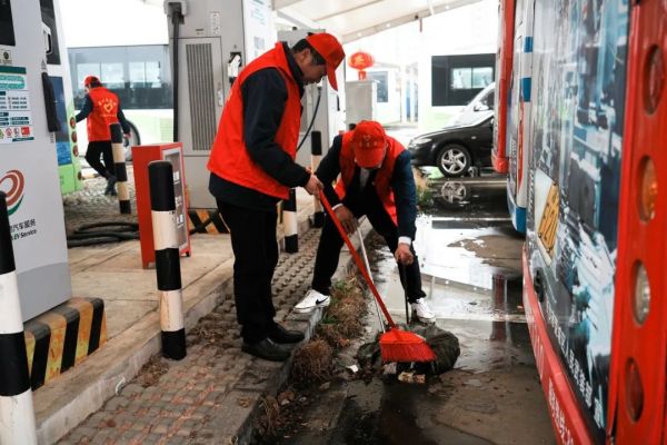 湖南駿達(dá)集團(tuán)有限公司,長沙城市交通,校車運(yùn)營,安保服務(wù),新能源科技