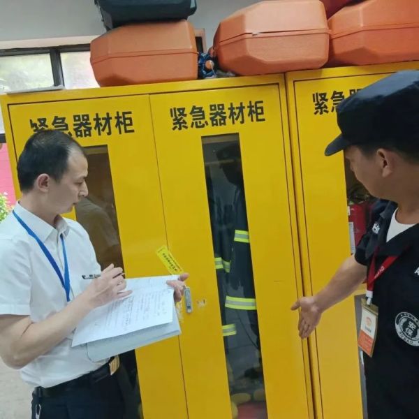 湖南駿達(dá)集團(tuán)有限公司,長(zhǎng)沙城市交通,校車運(yùn)營(yíng),安保服務(wù),新能源科技