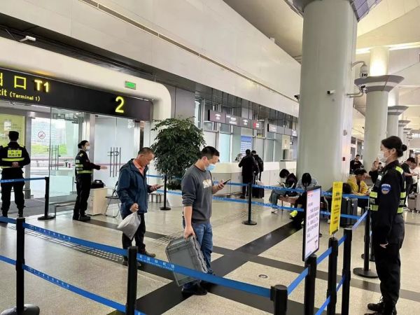 湖南駿達(dá)集團(tuán)有限公司,長(zhǎng)沙城市交通,校車運(yùn)營(yíng),安保服務(wù),新能源科技