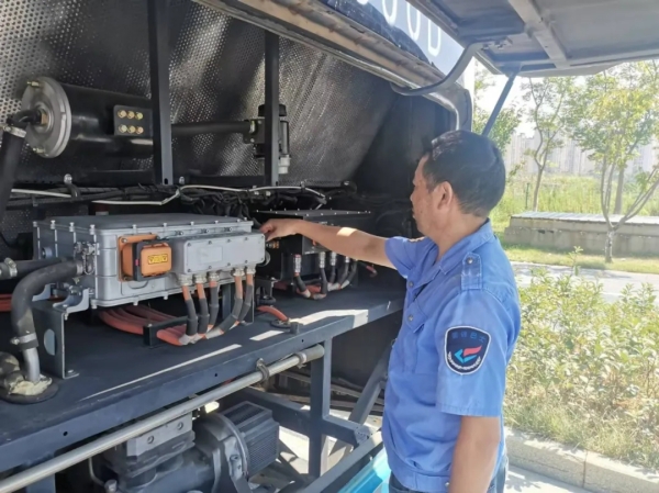 湖南駿達(dá)集團(tuán)有限公司,長沙城市交通,校車運營,安保服務(wù),新能源科技