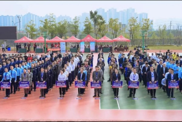 湖南駿達(dá)集團(tuán)有限公司,長沙城市交通,校車運(yùn)營,安保服務(wù),新能源科技