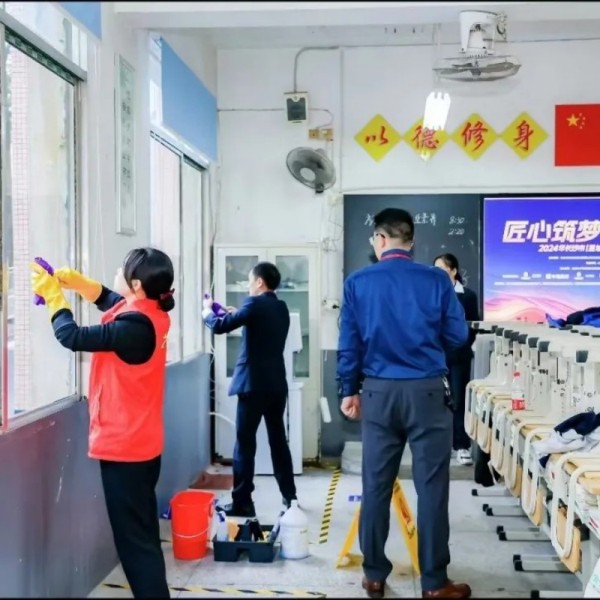 湖南駿達(dá)集團(tuán)有限公司,長沙城市交通,校車運(yùn)營,安保服務(wù),新能源科技