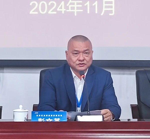 湖南駿達集團有限公司,長沙城市交通,校車運營,安保服務(wù),新能源科技