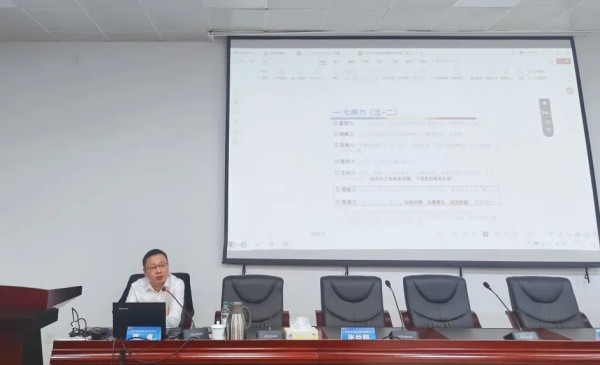 湖南駿達集團有限公司,長沙城市交通,校車運營,安保服務(wù),新能源科技