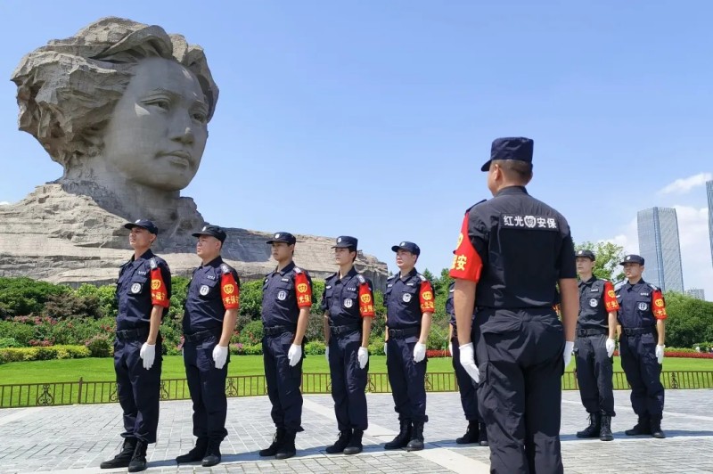 湖南駿達(dá)集團(tuán)有限公司,長(zhǎng)沙城市交通,校車運(yùn)營,安保服務(wù),新能源科技