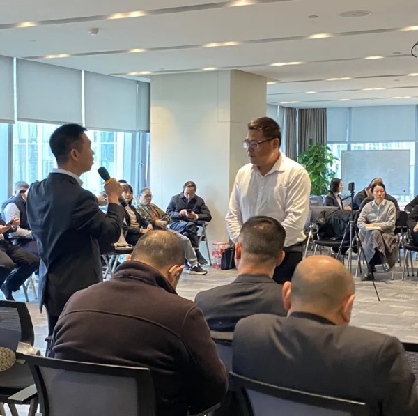 湖南駿達(dá)集團(tuán)有限公司,長(zhǎng)沙城市交通,校車(chē)運(yùn)營(yíng),安保服務(wù),新能源科技