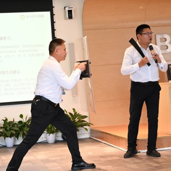 湖南駿達(dá)集團(tuán)有限公司,長(zhǎng)沙城市交通,校車(chē)運(yùn)營(yíng),安保服務(wù),新能源科技