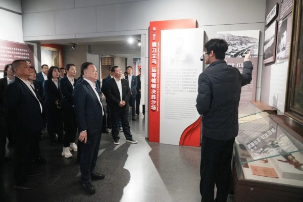 湖南駿達(dá)集團(tuán)有限公司,長(zhǎng)沙城市交通,校車(chē)運(yùn)營(yíng),安保服務(wù),新能源科技