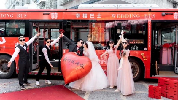 湖南駿達(dá)集團(tuán)有限公司,長沙城市交通,校車運(yùn)營,安保服務(wù),新能源科技