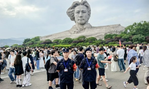 湖南駿達(dá)集團(tuán)有限公司,長(zhǎng)沙城市交通,校車運(yùn)營(yíng),安保服務(wù),新能源科技