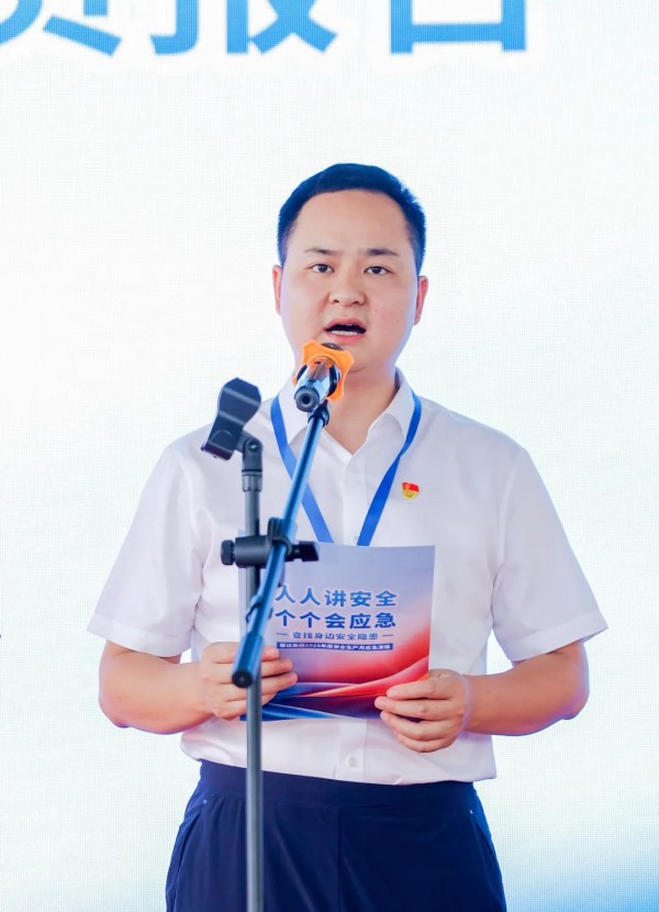 湖南駿達(dá)集團(tuán)有限公司,長沙城市交通,校車運(yùn)營,安保服務(wù),新能源科技