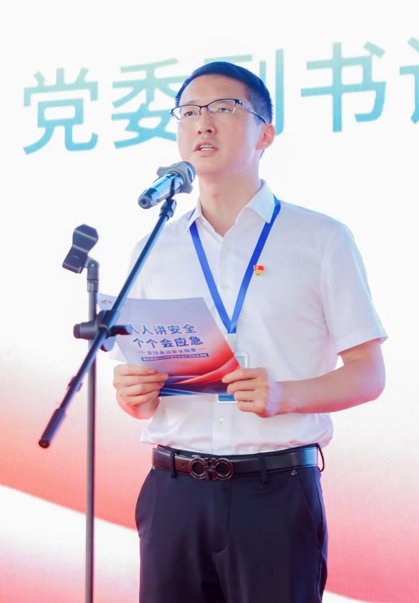 湖南駿達(dá)集團(tuán)有限公司,長沙城市交通,校車運(yùn)營,安保服務(wù),新能源科技