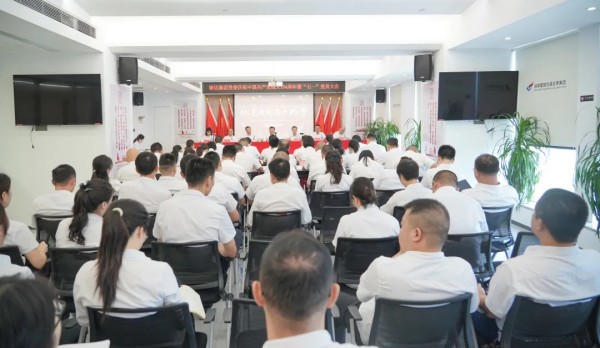 湖南駿達集團有限公司,長沙城市交通,校車運營,安保服務(wù),新能源科技