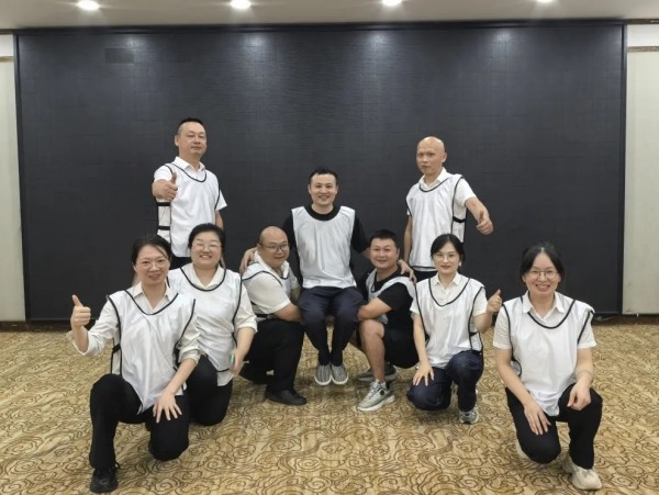 湖南駿達(dá)集團(tuán)有限公司,長沙城市交通,校車運(yùn)營,安保服務(wù),新能源科技