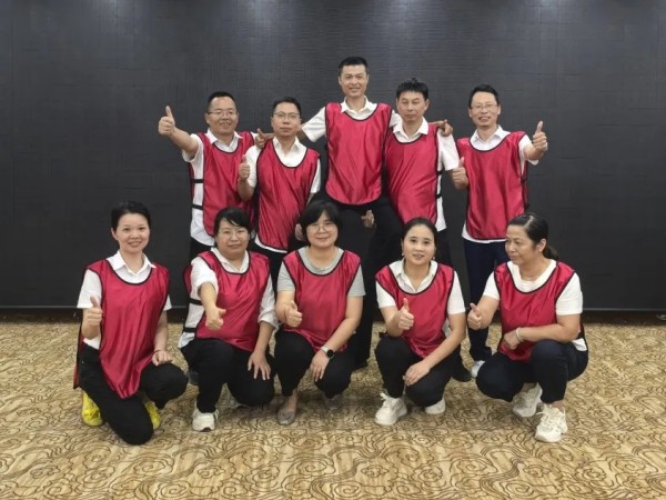 湖南駿達(dá)集團(tuán)有限公司,長沙城市交通,校車運(yùn)營,安保服務(wù),新能源科技