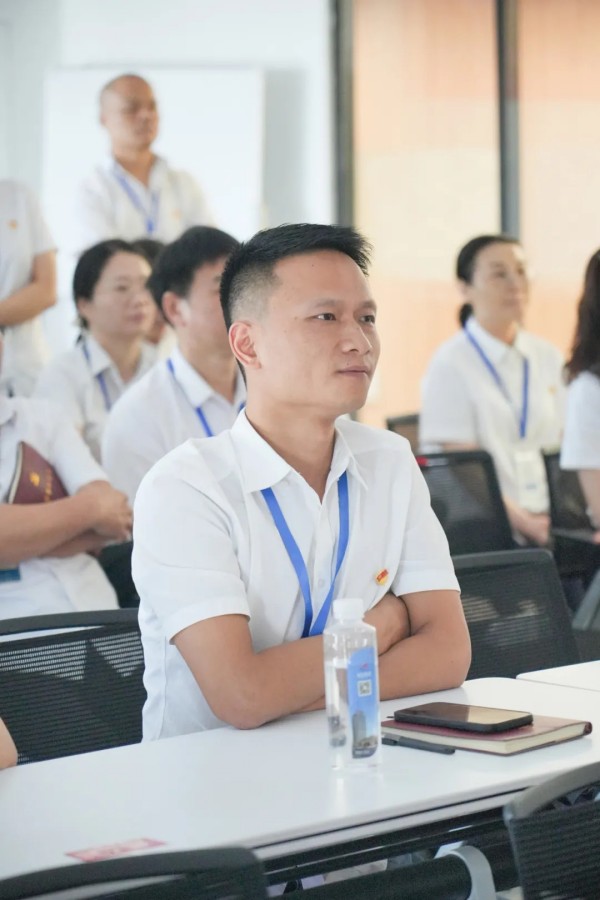 湖南駿達(dá)集團(tuán)有限公司,長沙城市交通,校車運(yùn)營,安保服務(wù),新能源科技